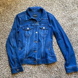 XS fitted Women’s jean jacket